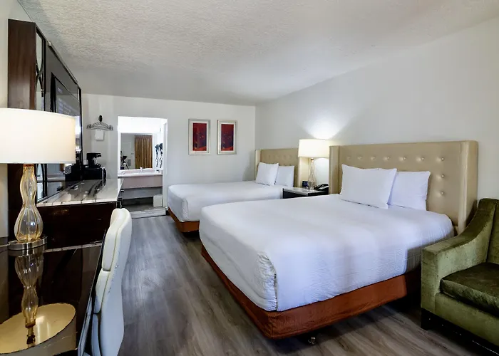 Ramada By Wyndham Motel 2*