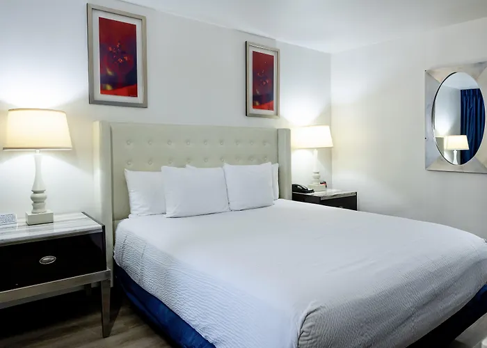 Ramada By Wyndham Motel 2*