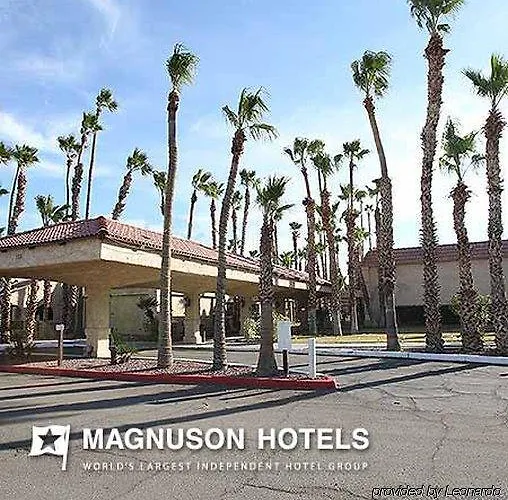 Ramada By Wyndham Motel
